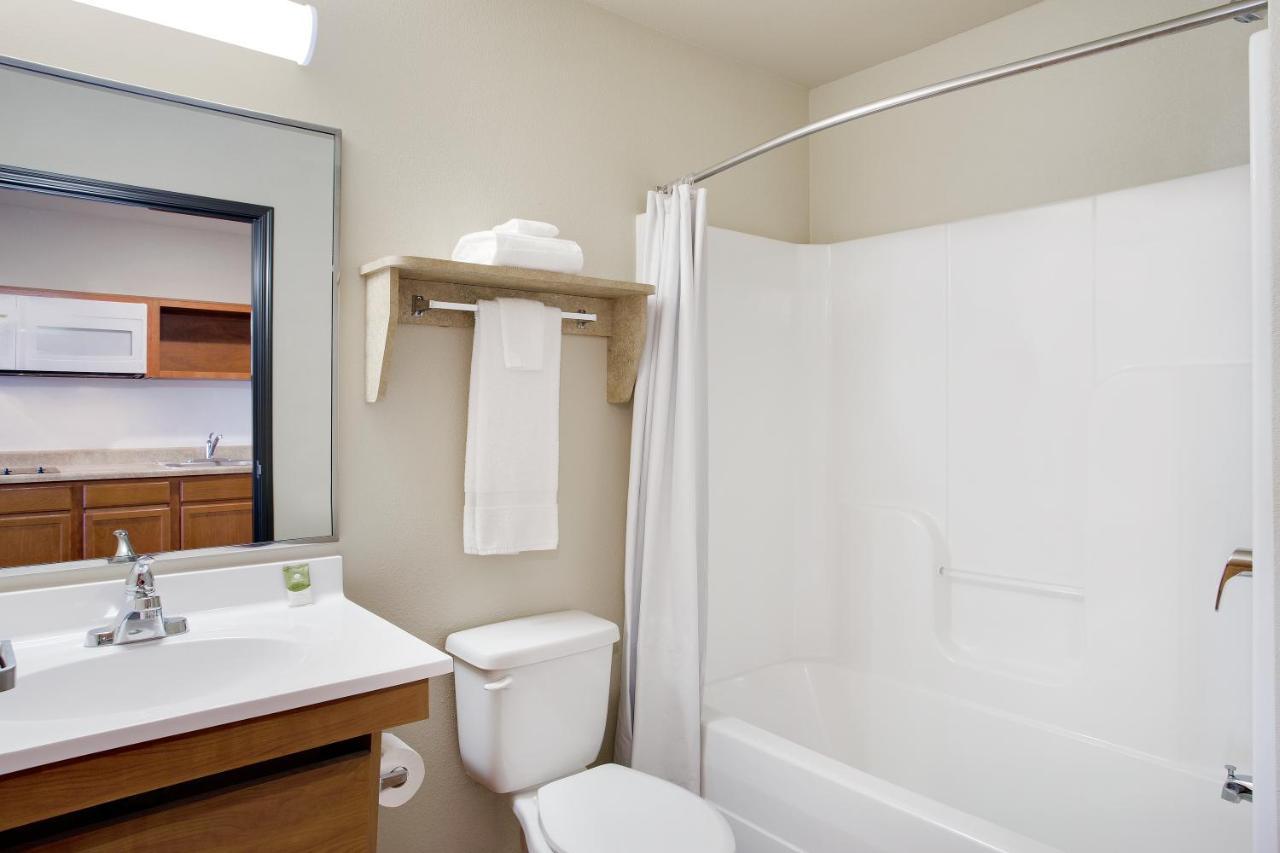 Woodspring Suites Frederick I-70 Bagian luar foto