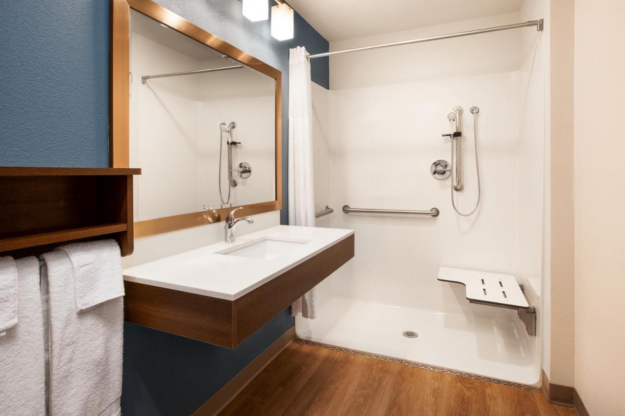 Woodspring Suites Frederick I-70 Bagian luar foto