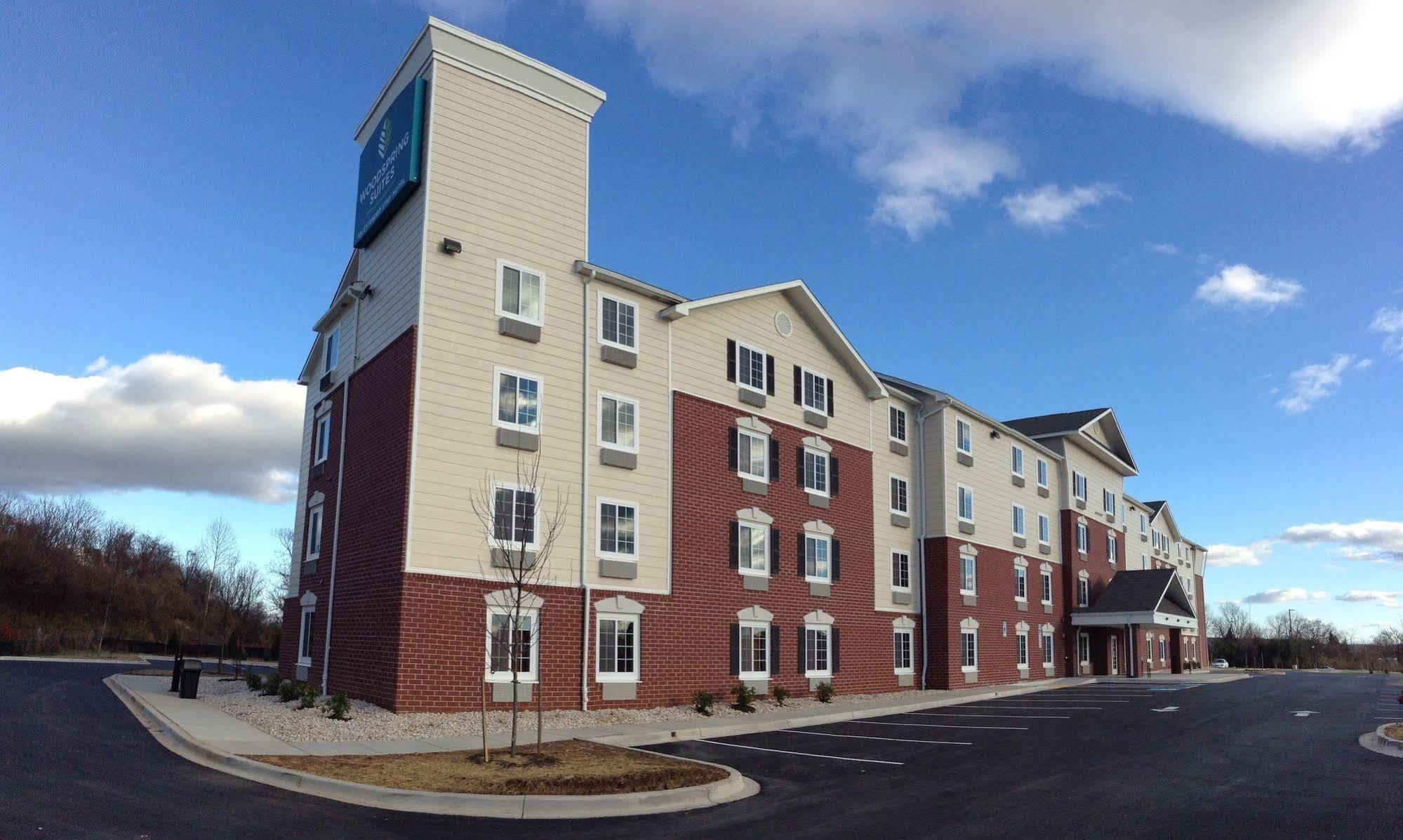 Woodspring Suites Frederick I-70 Bagian luar foto